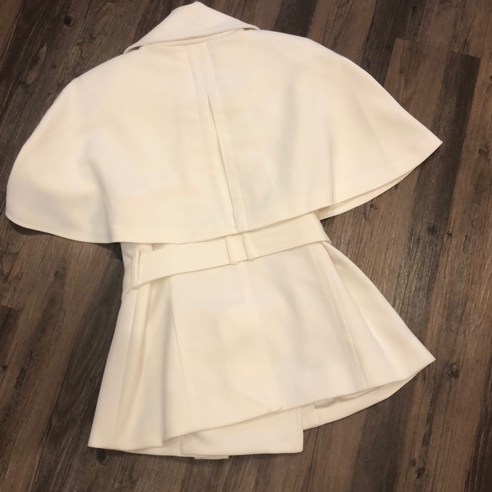 Cream jacket - Picture 2 of 3